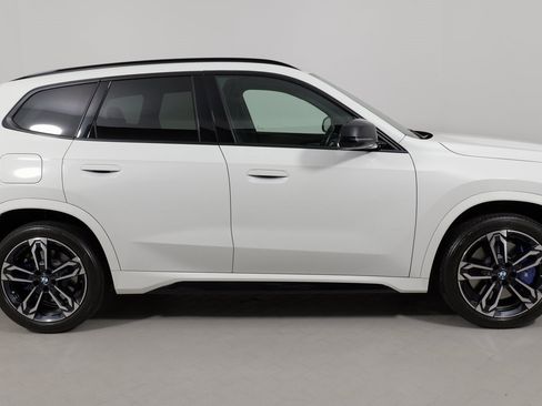 Used 2024 BMW X1 M35i w/ Premium Package image 11