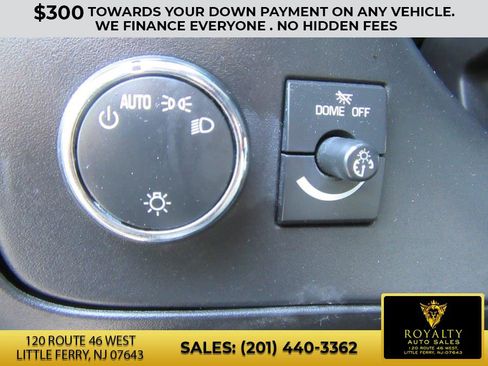 Used 2015 GMC Savana 2500 image 25
