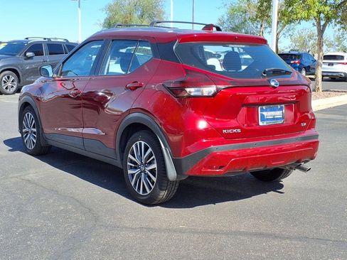 Used 2021 Nissan Kicks SV w/ Exterior Package image 3