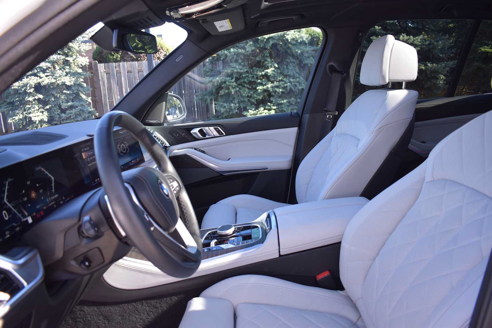 Used 2025 BMW X5 xDrive40i w/ Climate Comfort Package AWD/4WD image 18