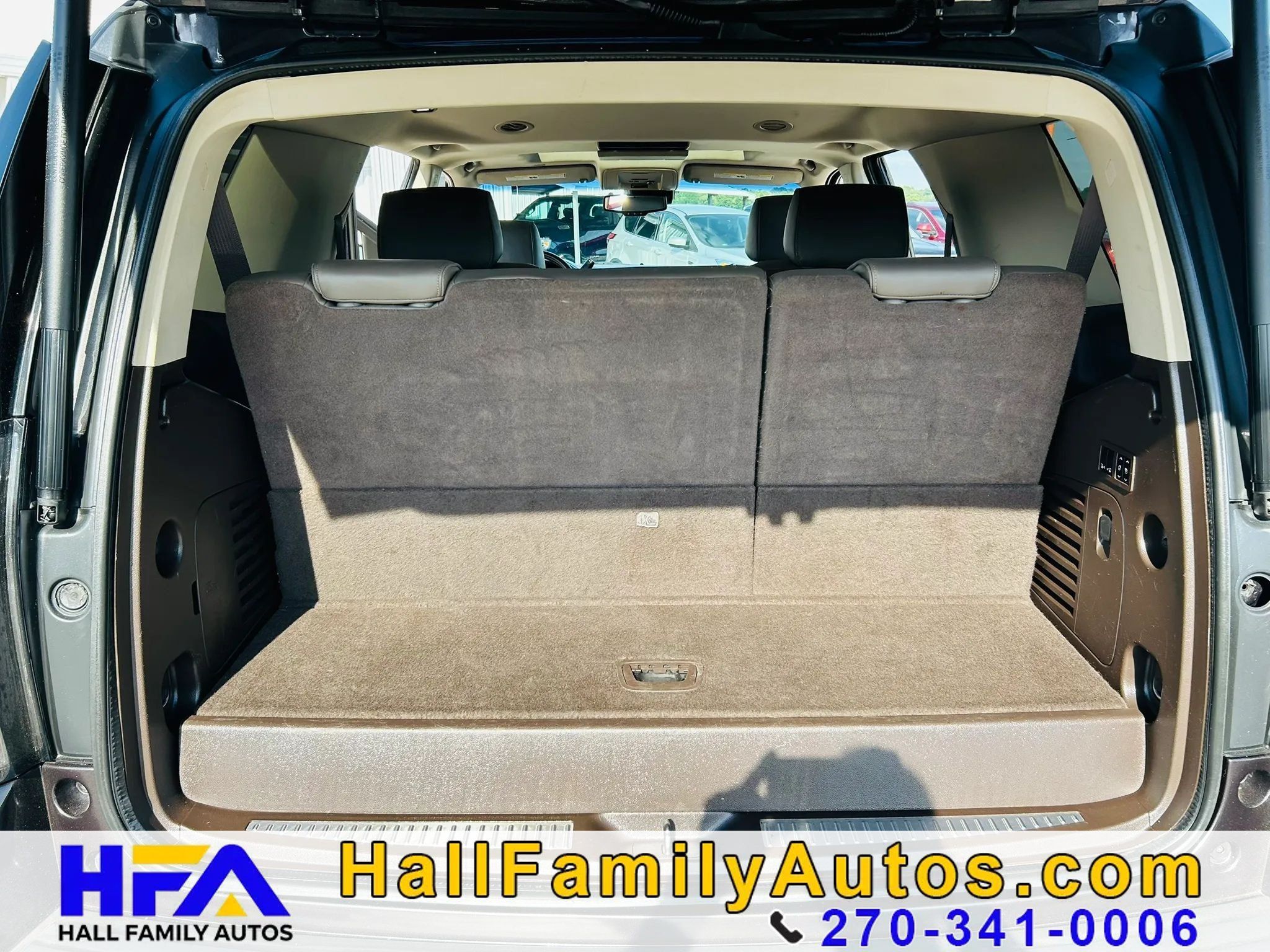 Used 2017 GMC Yukon Denali w/ Open Road Package RWD image 23