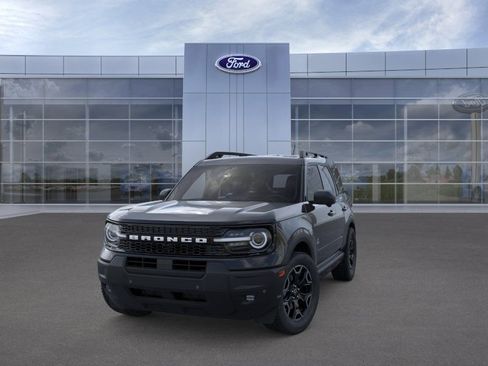 New 2025 Ford Bronco Sport Outer Banks w/ Outer Banks Tech Package+ AWD/4WD image 2