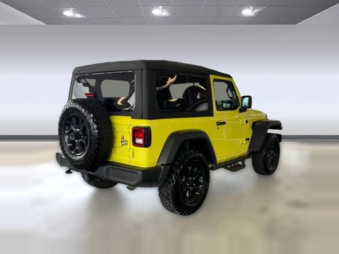 Used 2023 Jeep Wrangler Sport AWD/4WD image 9