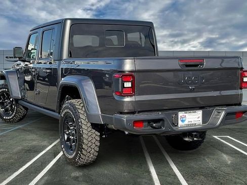 New 2025 Jeep Gladiator Willys image 2