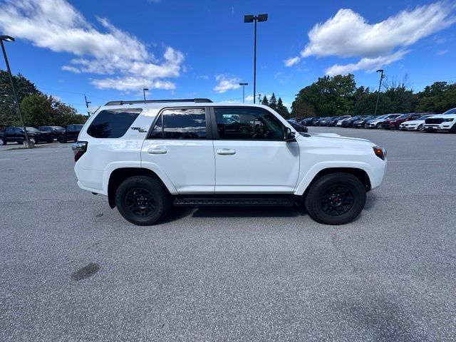 Used 2024 Toyota 4Runner TRD Off-Road Premium w/ Off Road Premium Plus Package AWD/4WD image 2