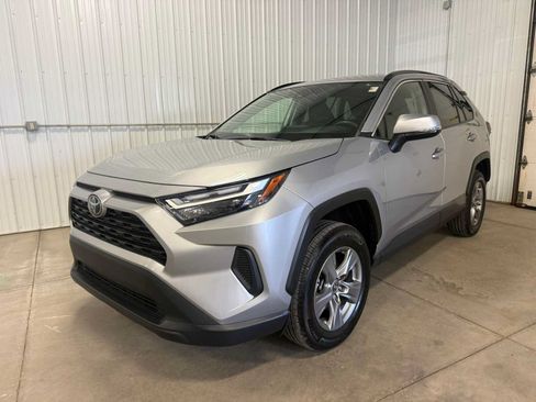 Certified 2024 Toyota RAV4 XLE AWD/4WD image 1