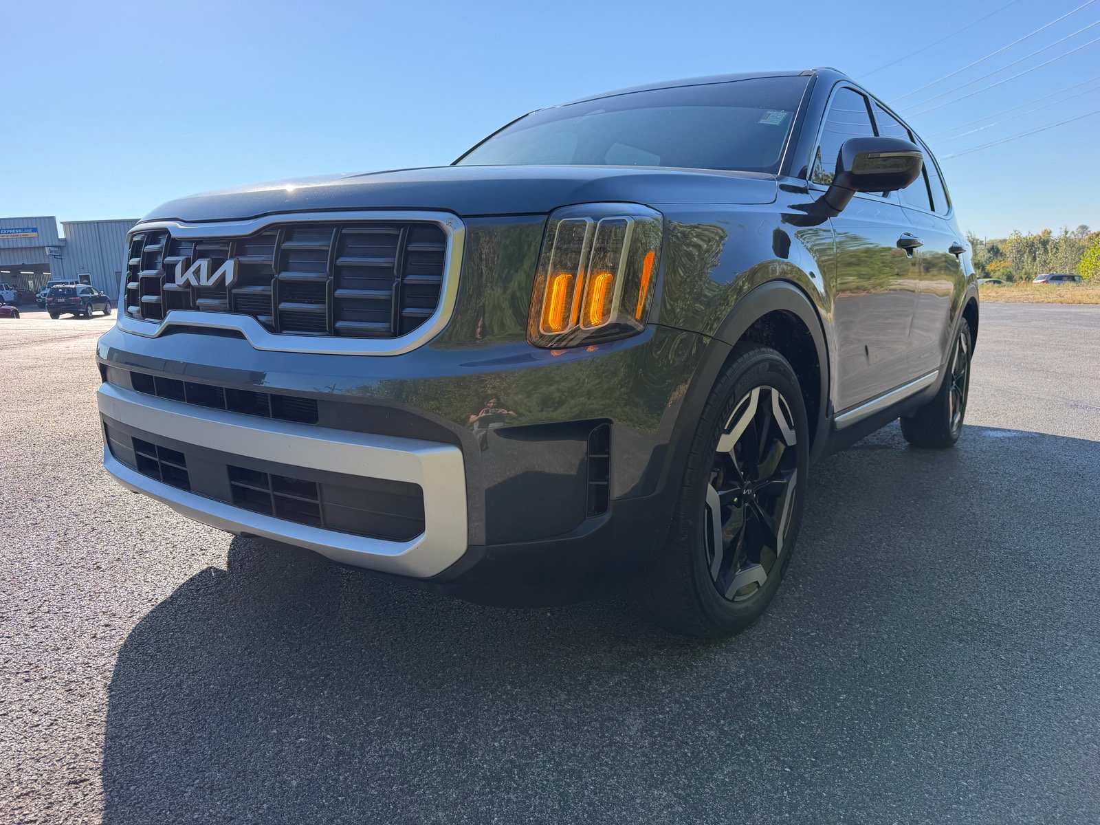 Used 2024 Kia Telluride S w/ S Sunroof Package AWD/4WD image 6
