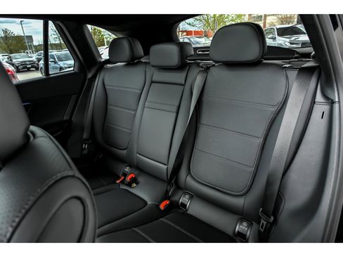 New 2026 Mercedes-Benz GLC 300 4MATIC image 9