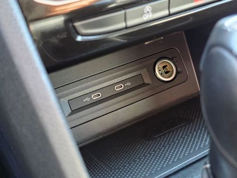 Used 2022 Volkswagen Atlas SE image 30