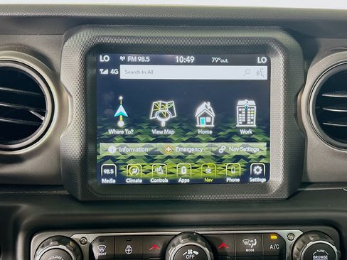 Used 2023 Jeep Wrangler Unlimited w/ Sun & Screen Package AWD/4WD image 21