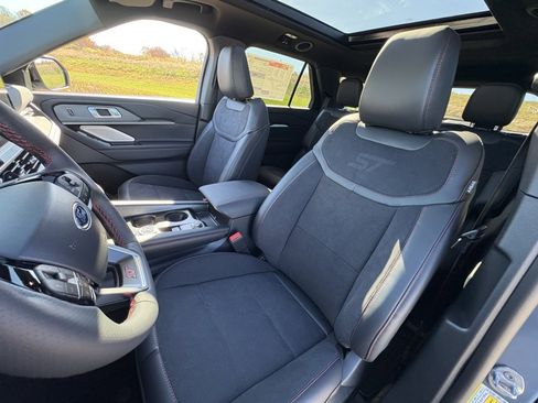 New 2026 Ford Explorer ST w/ Sun And Sound Package image 41