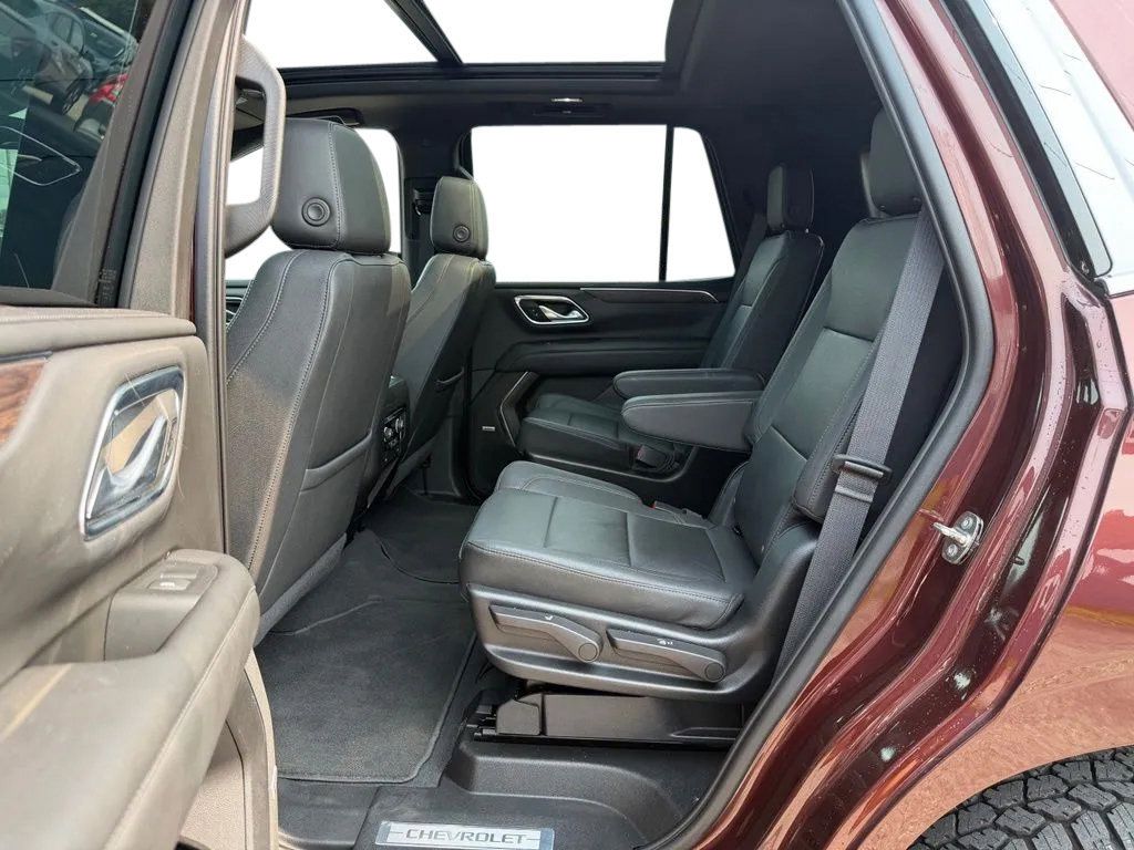 Used 2023 Chevrolet Tahoe LT AWD/4WD image 29