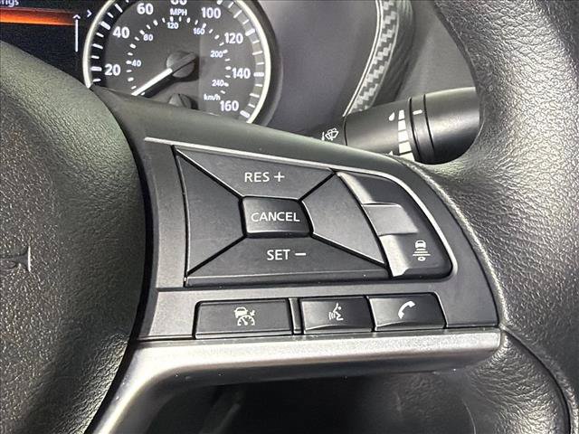 Used 2025 Nissan Sentra SV FWD image 25