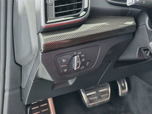 Used 2023 Audi SQ5 Premium Plus w/ Premium Plus Package AWD/4WD image 13