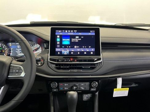 New 2026 Jeep Compass Latitude image 16