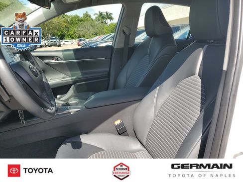 Used 2024 Toyota Camry SE FWD image 19