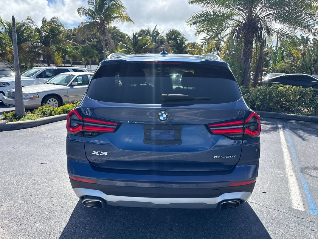Used 2023 BMW X3 xDrive30i w/ Convenience Package AWD/4WD image 4