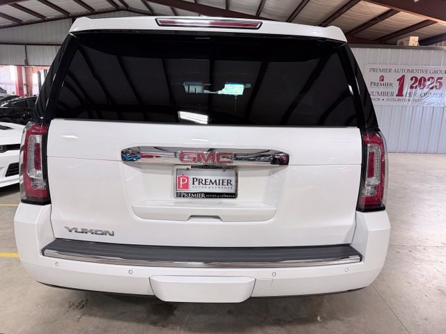 Used 2019 GMC Yukon Denali w/ Denali Ultimate Package RWD image 4