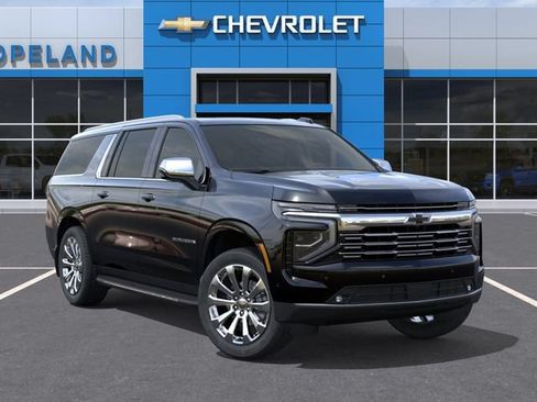 New 2026 Chevrolet Suburban Premier AWD/4WD image 7