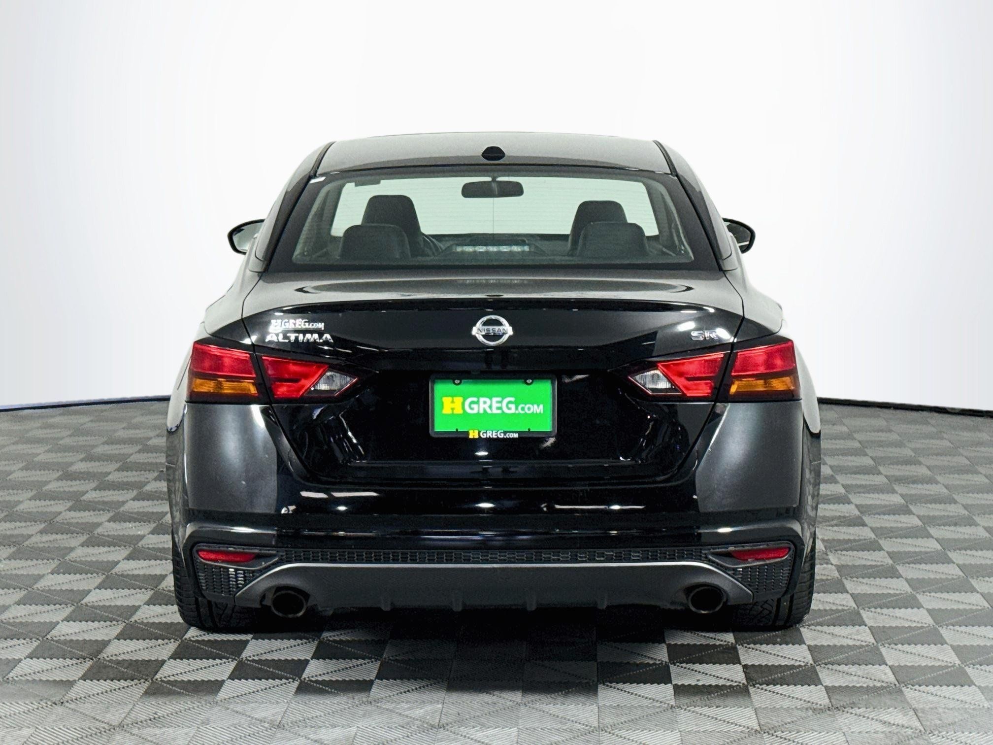 Used 2019 Nissan Altima 2.5 SR FWD image 14