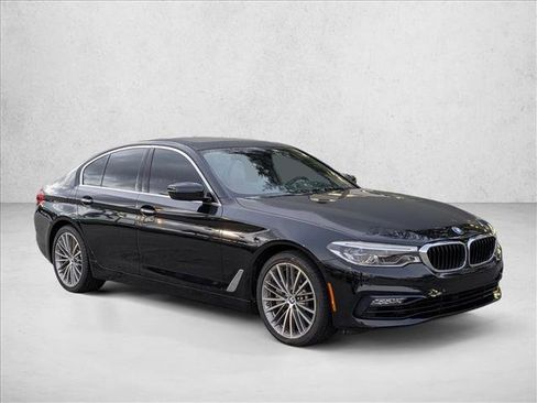 Used 2017 BMW 540i image 3