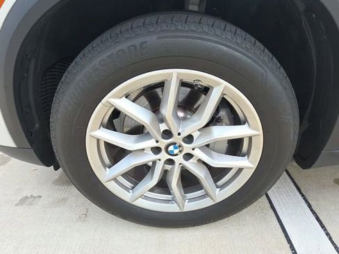 Used 2021 BMW X5 xDrive40i image 11