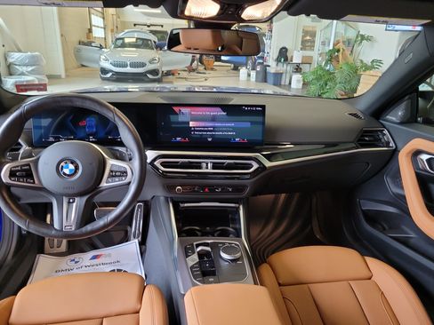 Used 2024 BMW M240i xDrive Coupe AWD/4WD image 18
