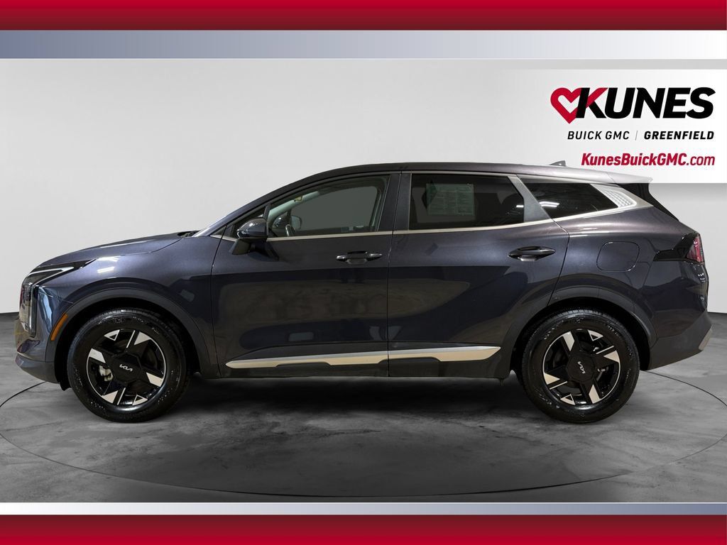 Used 2026 Kia Sportage LX FWD image 6