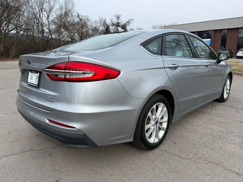 Used 2020 Ford Fusion SE image 5