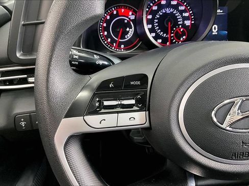 Certified 2021 Hyundai Elantra SEL FWD image 20