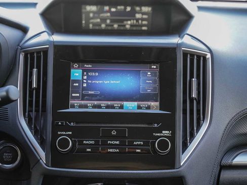 Used 2020 Subaru Forester Premium image 11