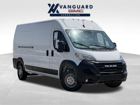 Used 2024 RAM ProMaster 2500 w/ Convenience Group FWD image 1