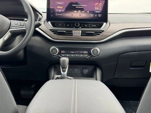 New 2026 Nissan Altima 2.5 SV w/ SV Special Edition Package FWD image 25