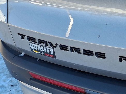 Used 2024 Chevrolet Traverse Z71 w/ Enhanced Driving Package image 31