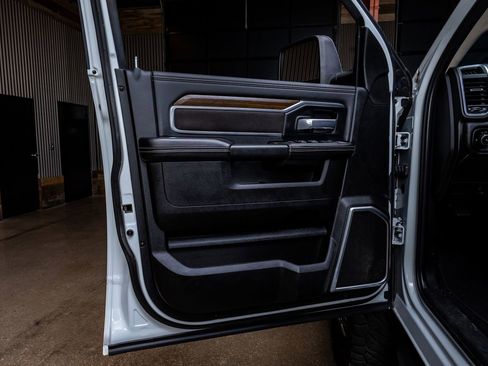 Used 2023 RAM 3500 Laramie image 35