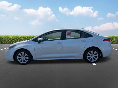 New 2026 Toyota Corolla LE FWD image 7