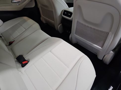 New 2026 Mercedes-Benz GLE 350 4MATIC image 11