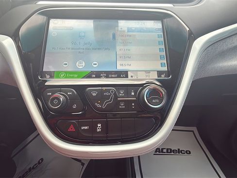 Used 2021 Chevrolet Bolt LT image 23