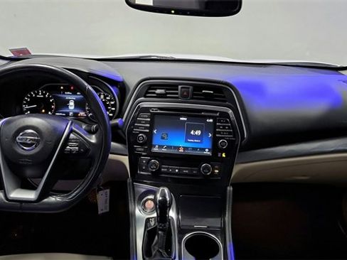 Used 2017 Nissan Maxima 3.5 SV image 17