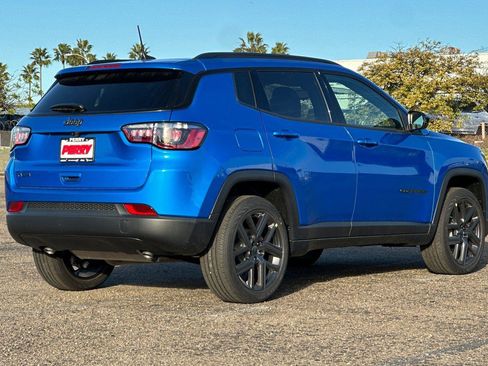 New 2026 Jeep Compass Latitude image 4