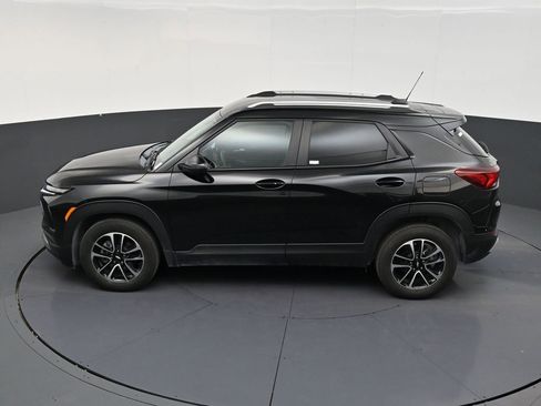 Used 2025 Chevrolet TrailBlazer LT w/ Driver Confidence Package FWD image 13
