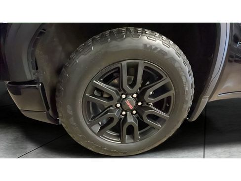 Used 2022 GMC Sierra 1500 Elevation w/ Elevation Premium Package image 16