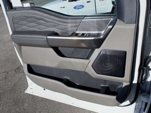 New 2026 Ford F350 Platinum w/ Platinum Plus Package AWD/4WD image 23