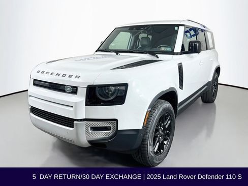 Used 2025 Land Rover Defender 110 S AWD/4WD image 3