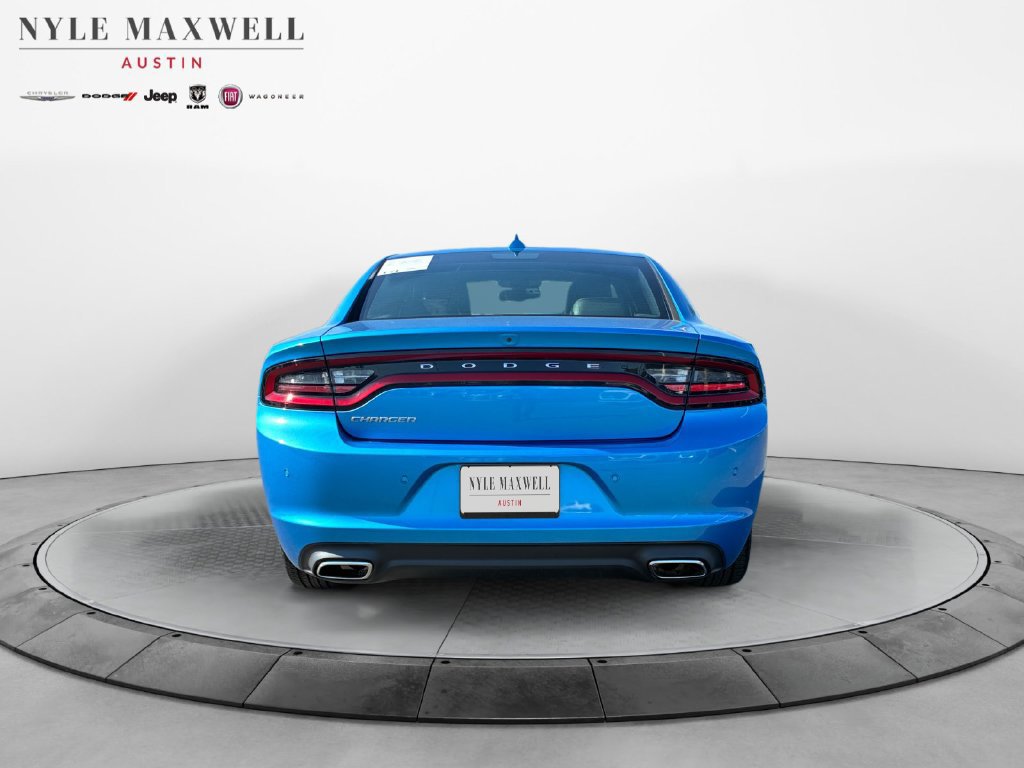 Used 2023 Dodge Charger SXT w/ Plus Group RWD image 15