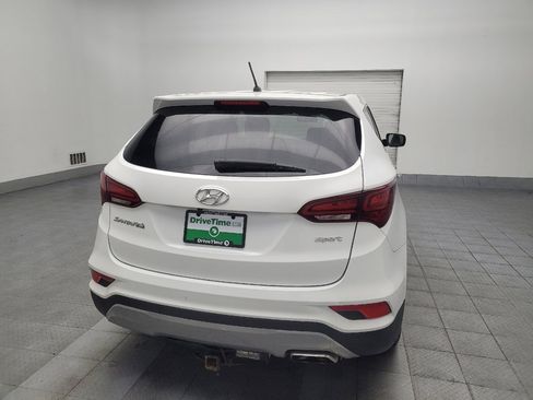 Used 2018 Hyundai Santa Fe Sport image 7
