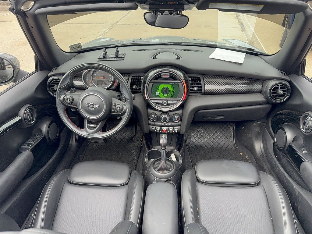 Used 2019 MINI Cooper S w/ Signature Upholstery Package FWD image 6