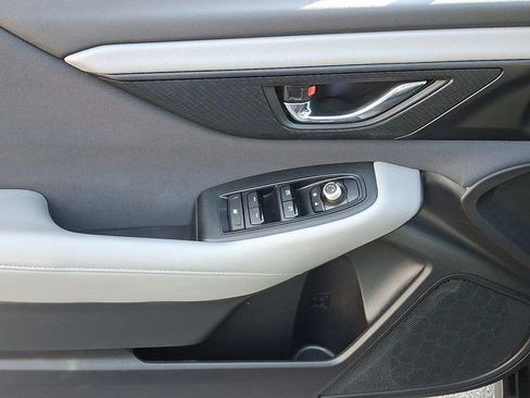 Used 2023 Subaru Outback Premium image 12