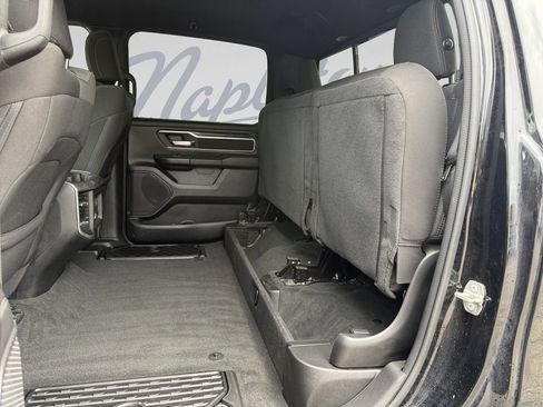 Used 2023 RAM 1500 Big Horn AWD/4WD image 33