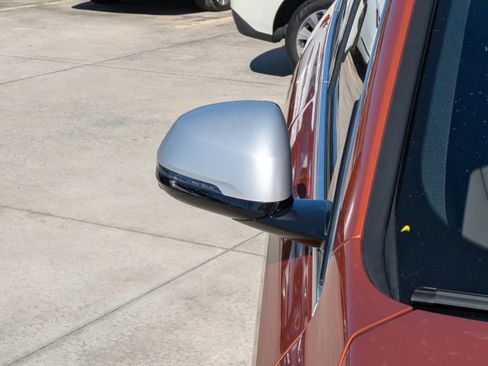 Used 2023 BMW X1 xDrive28i w/ Premium Package image 8